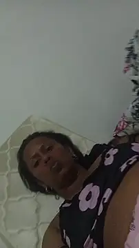 Snapshot of Catherine_mature45 chatting on 01-08-26, 03:42 Catherine mature45 online show from 01-08-26, 03:42