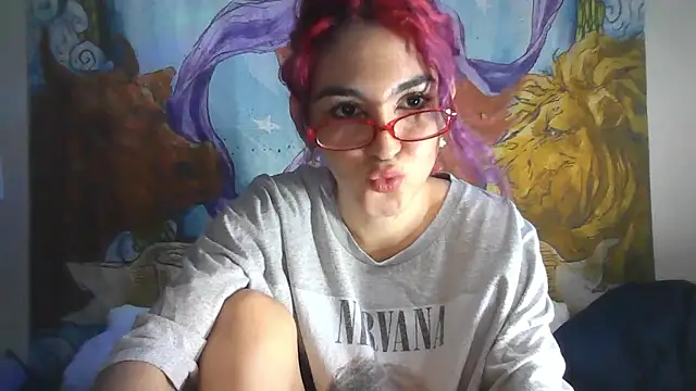 Snapshot of peetitefairy chatting on 01-18-26, 03:43 peetitefairy online show from 01-18-26, 03:43