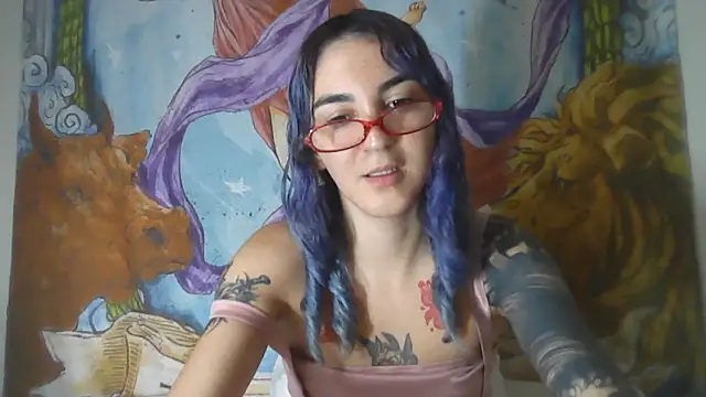 Snapshot of peetitefairy chatting on 02-16-26, 03:57 peetitefairy online show from 02-16-26, 03:57