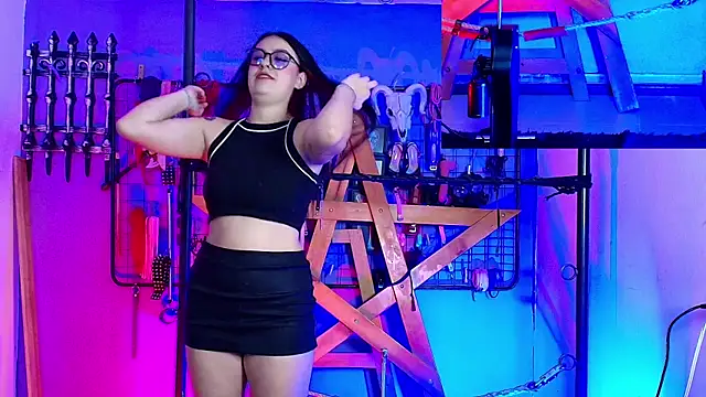 Misstresss aurora bdsm online show from 10-08-25, 03:31