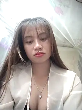 Dung-Thao19 online show from 10-16-25, 11:28