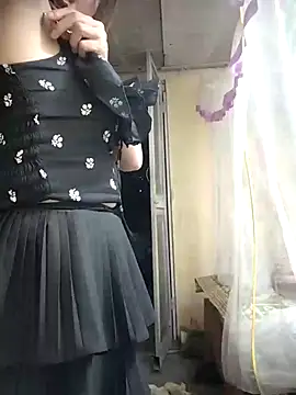 Dung-Thao19 online show from 10-22-25, 01:11