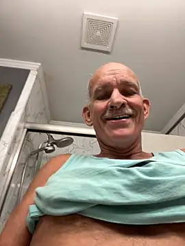 RightSized62 online show from 10-19-25, 06:19