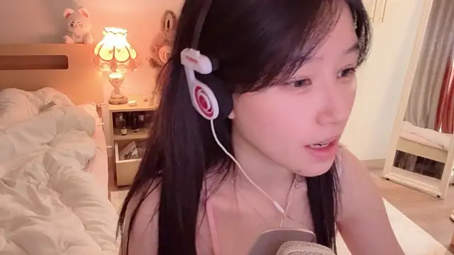 Snapshot of xixi_gougou chatting on 11-04-25, 01:59 xixi gougou online show from 11-04-25, 01:59