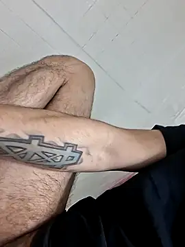 Snapshot of Steventorres4958 chatting on 04-03-26, 07:34 Steventorres4958 online show from 04-03-26, 07:34