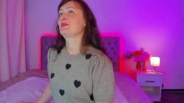 NathalyStars online show from 04-06-26, 12:28