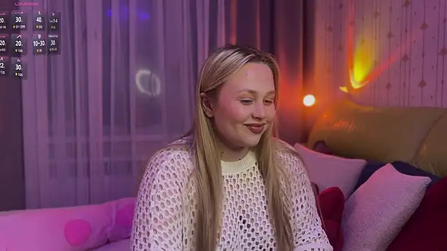 Estella Elwood online show from 03-01-26, 06:21