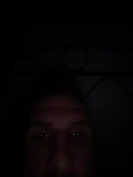 Snapshot of gigolobcn chatting on 01-12-26, 02:39 gigolobcn online show from 01-12-26, 02:39