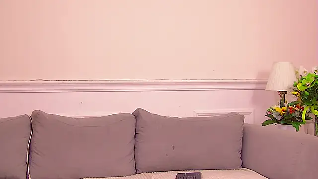 Snapshot of VanessaDusk chatting on 03-18-26, 05:10 VanessaDusk online show from 03-18-26, 05:10