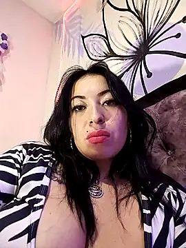 angelicroose2 online show from 09-22-25, 06:48