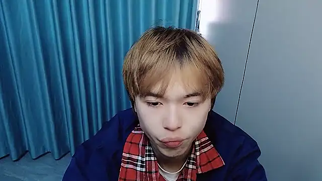 w5206t online show from 04-06-26, 07:31