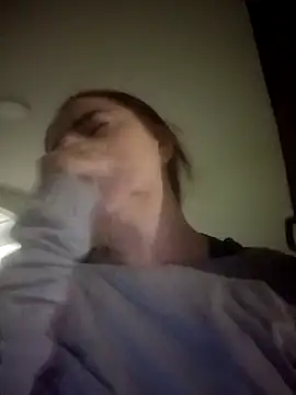 Snapshot of tany90 chatting on 02-18-26, 03:13 tany90 online show from 02-18-26, 03:13