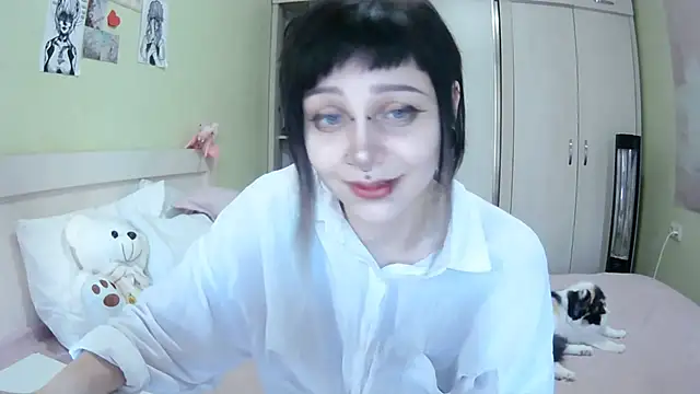 SineKiraReal online show from 09-24-25, 10:29