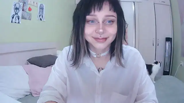SineKiraReal online show from 09-26-25, 10:30