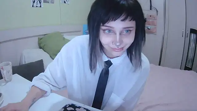 SineKiraReal online show from 09-30-25, 11:26