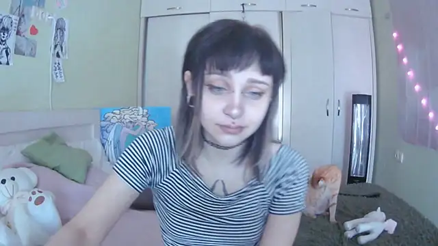 SineKiraReal online show from 10-04-25, 07:28
