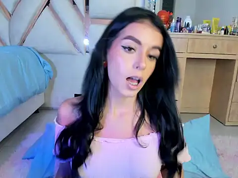 LuciaJhonnesBaby online show from 01-14-26, 10:58