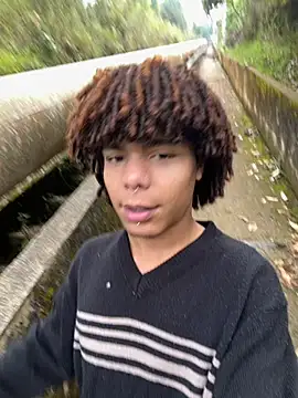 Alexis Spicter online show from 09-27-25, 02:33