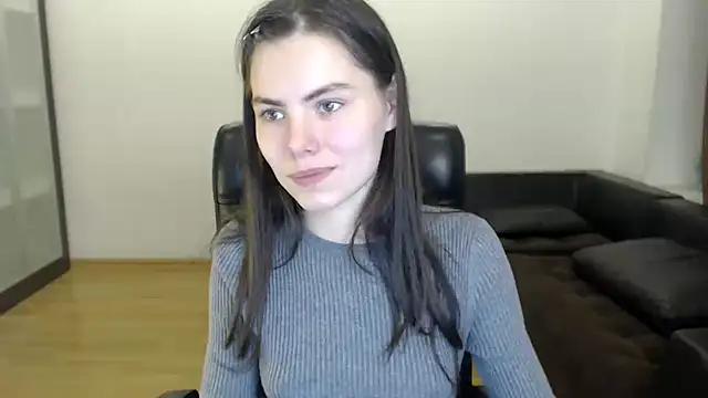 AmelieReve online show from 11-18-25, 05:17