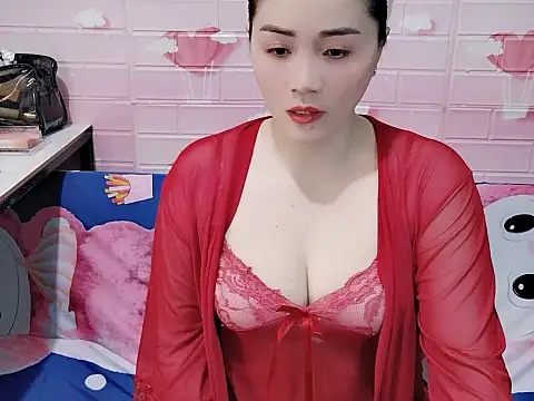 Snapshot of Miu_9117 chatting on 10-20-25, 04:07 Miu 9117 online show from 10-20-25, 04:07