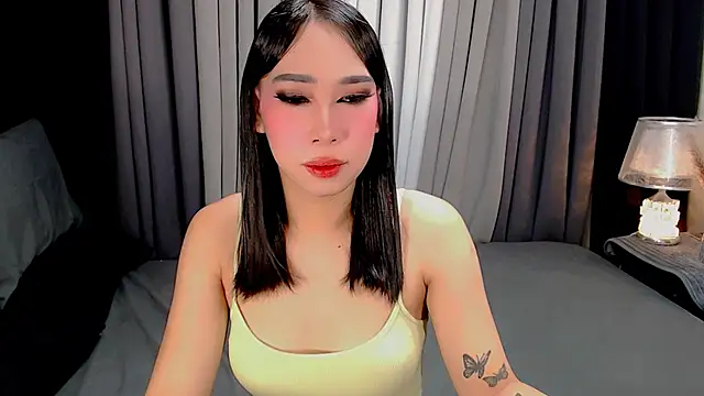 kisha greyson online show from 10-30-25, 01:51