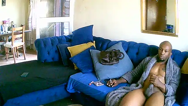 Snapshot of TheeBigPump chatting on 10-03-25, 02:58 TheeBigPump online show from 10-03-25, 02:58