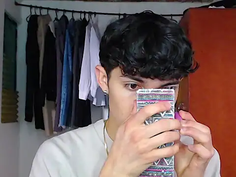 john vichenso online show from 09-08-25, 09:14