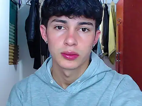 john vichenso online show from 09-10-25, 10:10