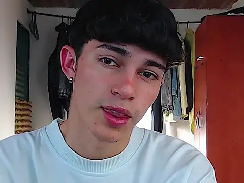 john vichenso online show from 09-11-25, 10:10