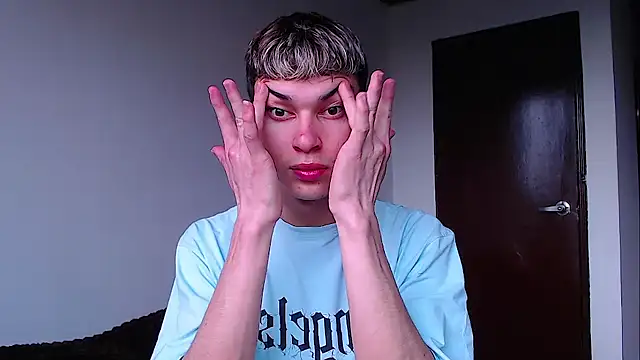 john vichenso online show from 12-17-25, 09:43