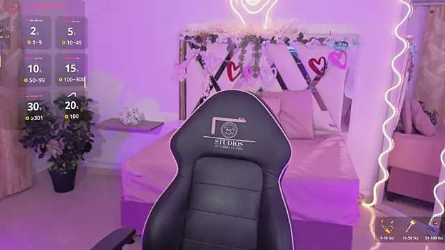 ZURY TAY online show from 11-09-25, 12:03