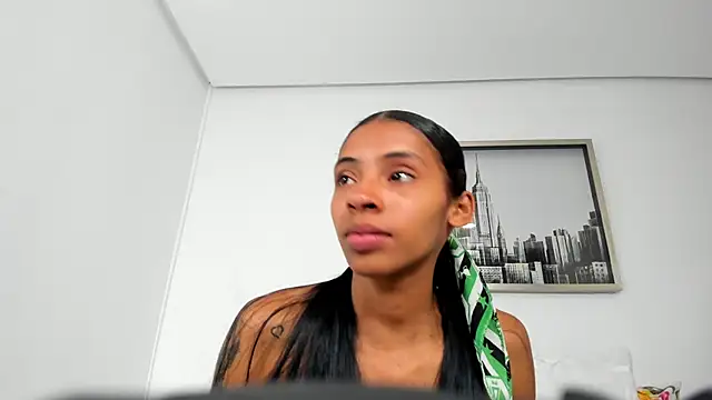 sarah ashbourne online show from 12-20-25, 03:19