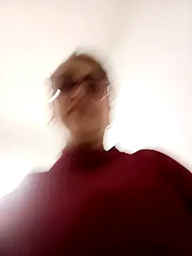 Lady 16 online show from 12-22-25, 06:38