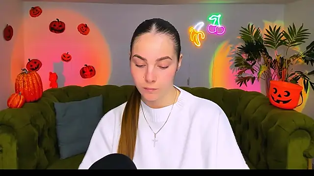 rad rebel  online show from 11-08-25, 06:02