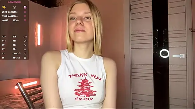 MaryjaneSpider online show from 10-04-25, 02:37