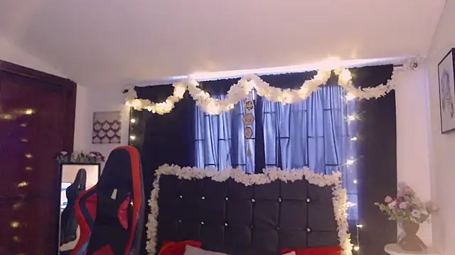 Sofia-mel online show from 10-07-25, 03:09