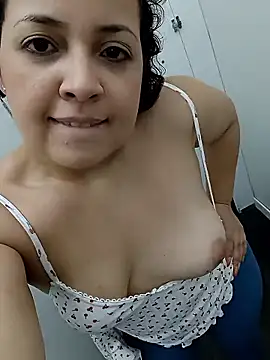 Silkenfeet21 online show from 01-11-26, 06:46