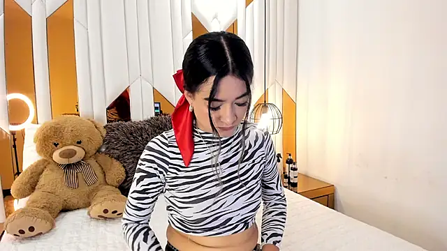 ValeriaPrado online show from 10-27-25, 11:31