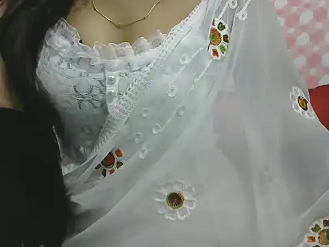 Snapshot of sheetal-sheetal95 chatting on 09-10-25, 05:13 sheetal-sheetal95 online show from 09-10-25, 05:13