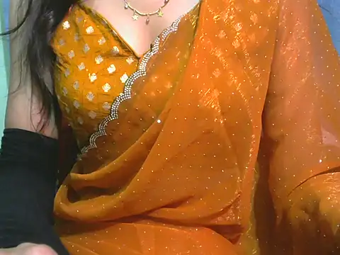 Snapshot of sheetal-sheetal95 chatting on 09-26-25, 05:17 sheetal-sheetal95 online show from 09-26-25, 05:17