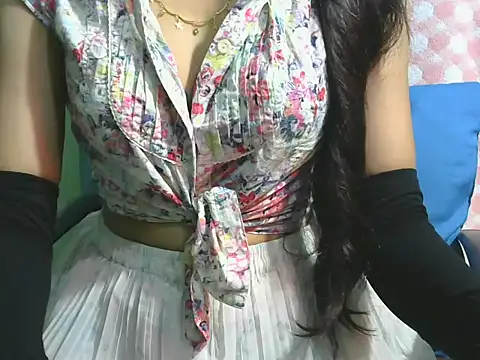 Snapshot of sheetal-sheetal95 chatting on 10-11-25, 03:21 sheetal-sheetal95 online show from 10-11-25, 03:21