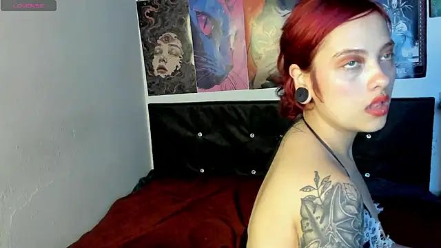 nathaly wild online show from 09-13-25, 02:44