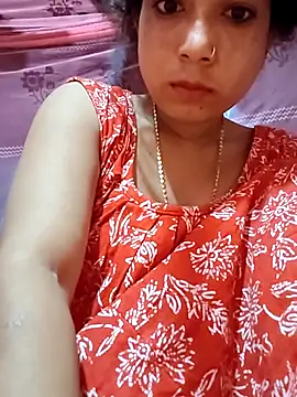 Snapshot of Magic-heart1 chatting on 10-06-25, 11:24 Magic-heart1 online show from 10-06-25, 11:24