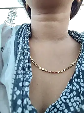 Snapshot of Magic-heart1 chatting on 10-16-25, 12:55 Magic-heart1 online show from 10-16-25, 12:55