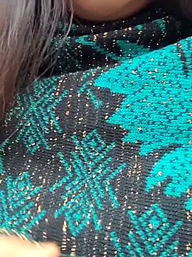 Snapshot of Magic-heart1 chatting on 11-03-25, 01:40 Magic-heart1 online show from 11-03-25, 01:40