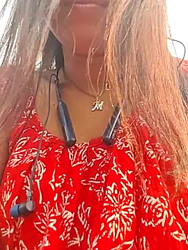 Snapshot of Magic-heart1 chatting on 11-04-25, 02:54 Magic-heart1 online show from 11-04-25, 02:54