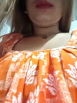 Snapshot of Magic-heart1 chatting on 11-05-25, 12:54 Magic-heart1 online show from 11-05-25, 12:54