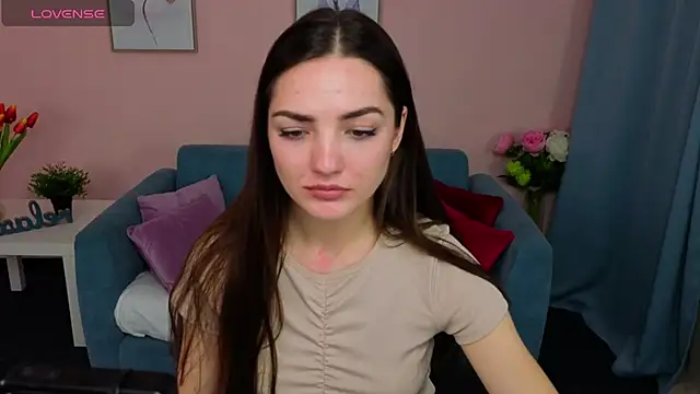 MyEllaLuvs online show from 10-21-25, 08:20