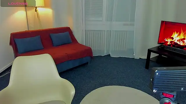 MyEllaLuvs online show from 11-09-25, 09:24