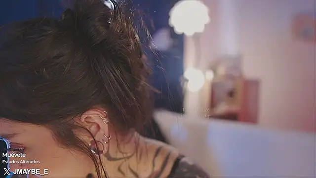 janne maybe online show from 01-15-26, 02:54